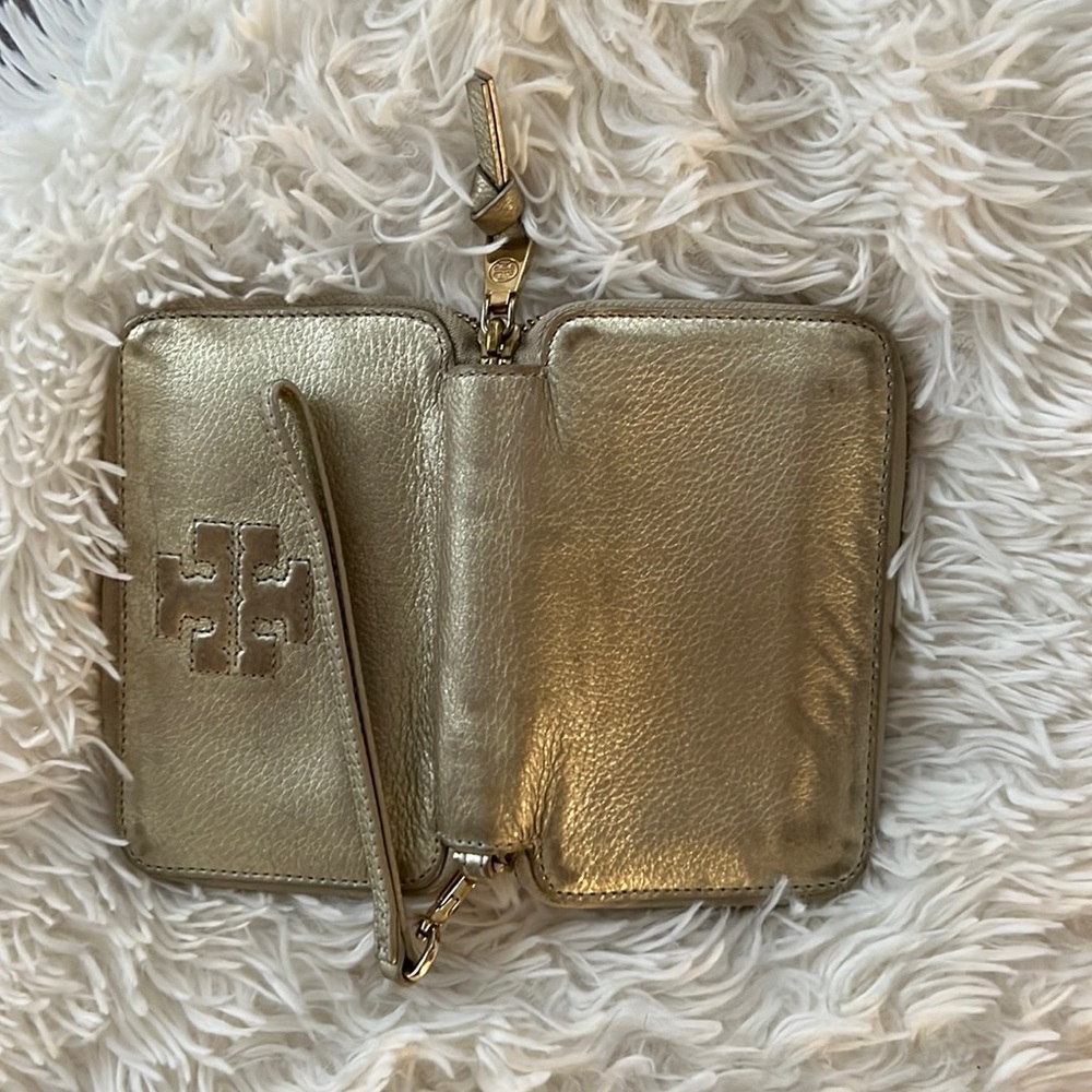 Tory Burch wallet wristlet